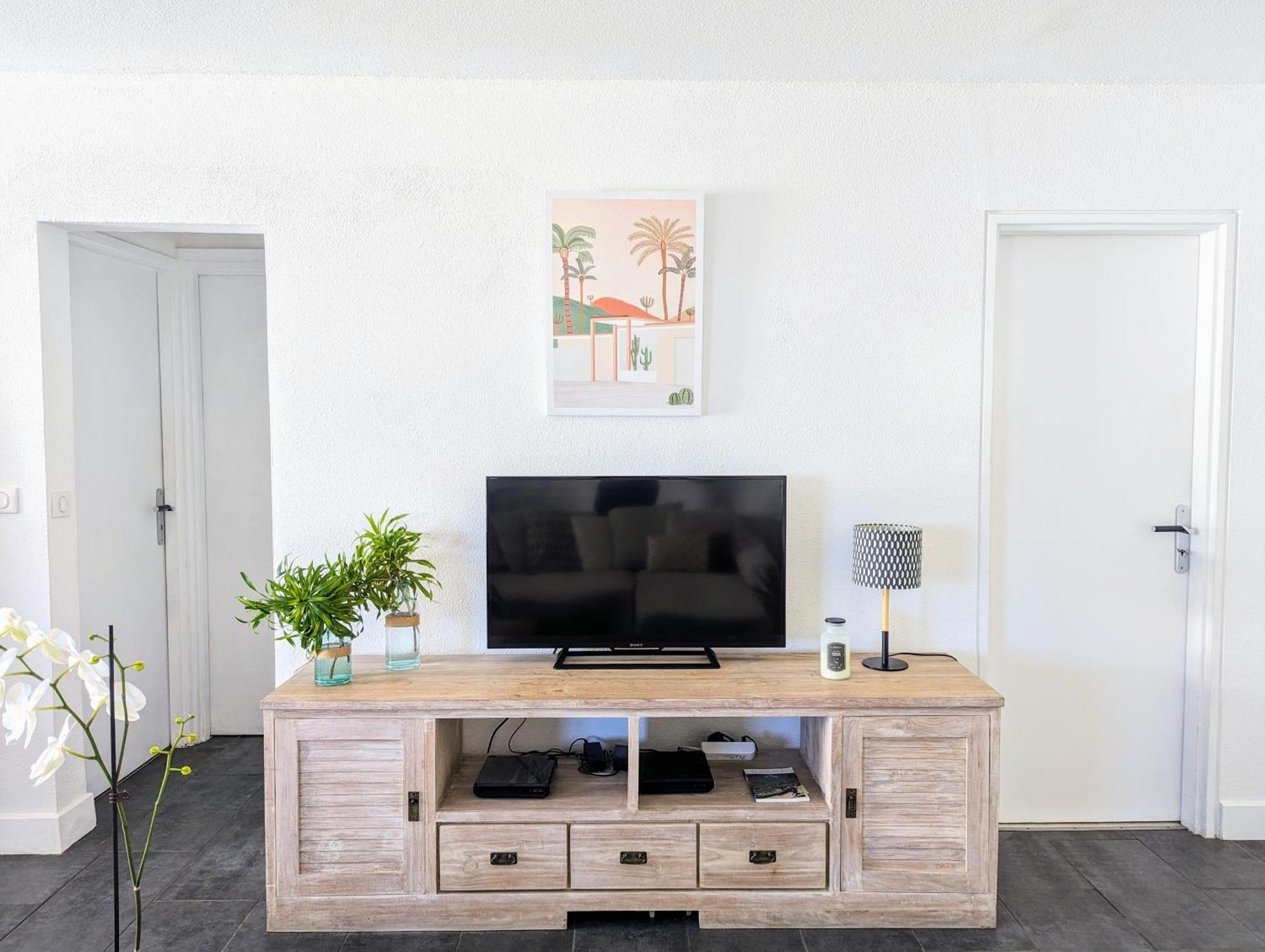 Cap Saint Gilles - T3 Vue Sur Le Port Apartman Kültér fotó