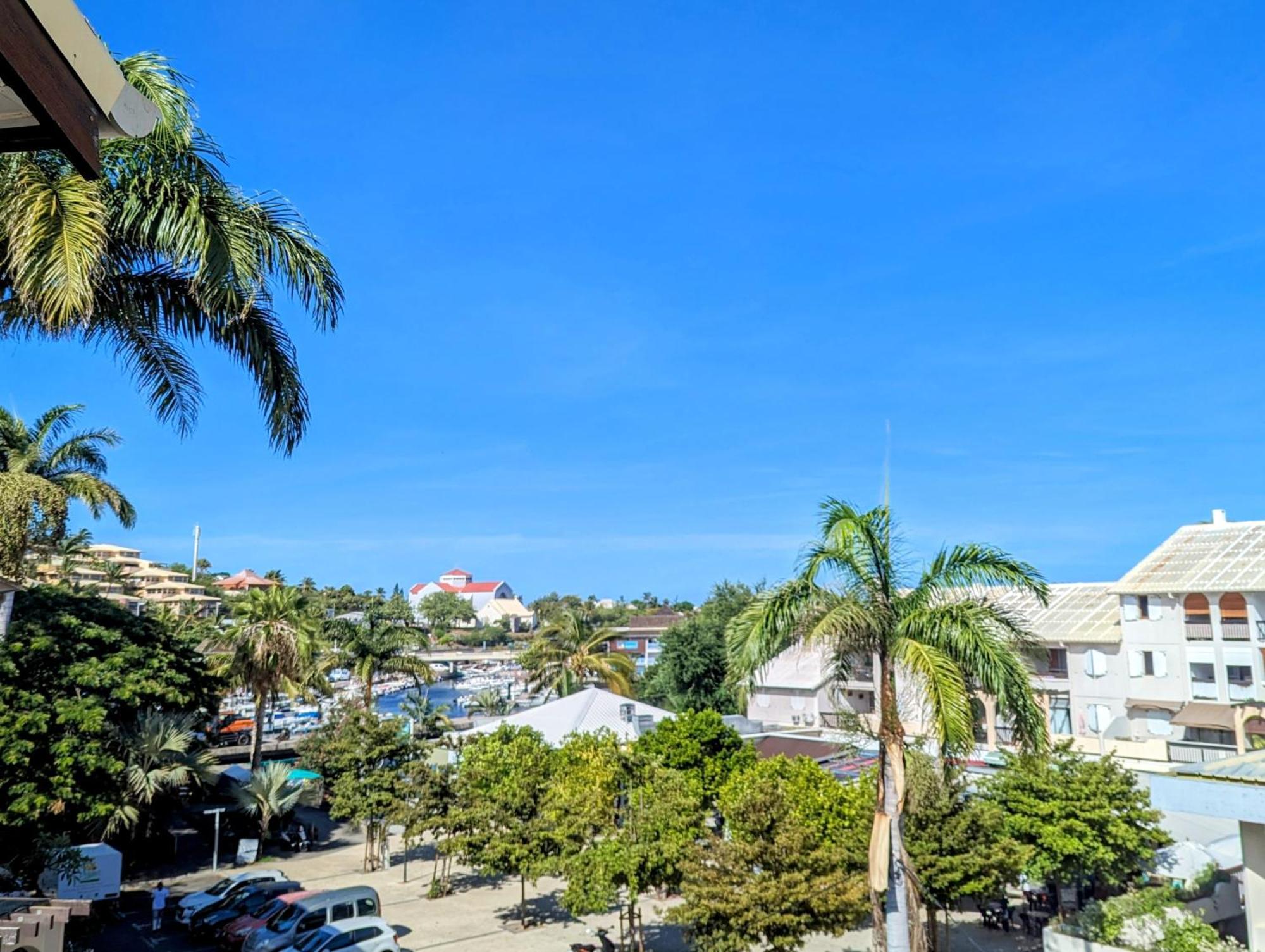 Cap Saint Gilles - T3 Vue Sur Le Port Apartman Kültér fotó
